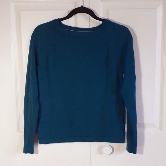 Banana Republic 100% Wool Sweater - Picture 1 of 5